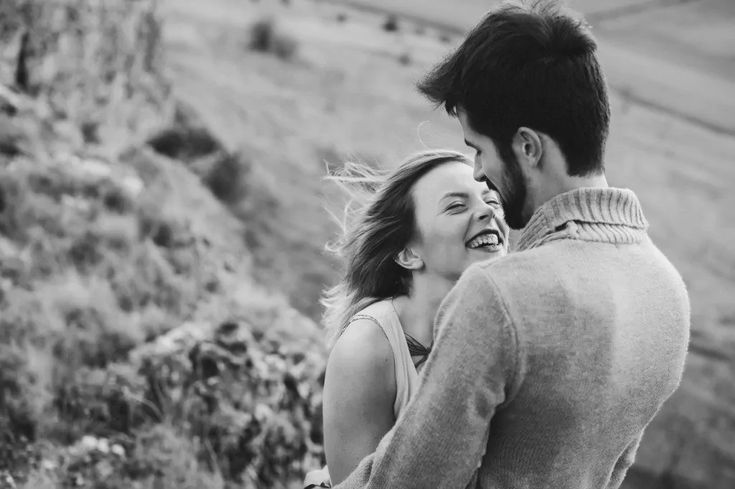 Build Emotional Intimacy: How to Deepen Connection Without Rushing a Relationship