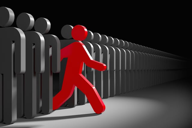 How to Build a Strong Personal Brand in 2026 (Even if You’re Starting From Zero)